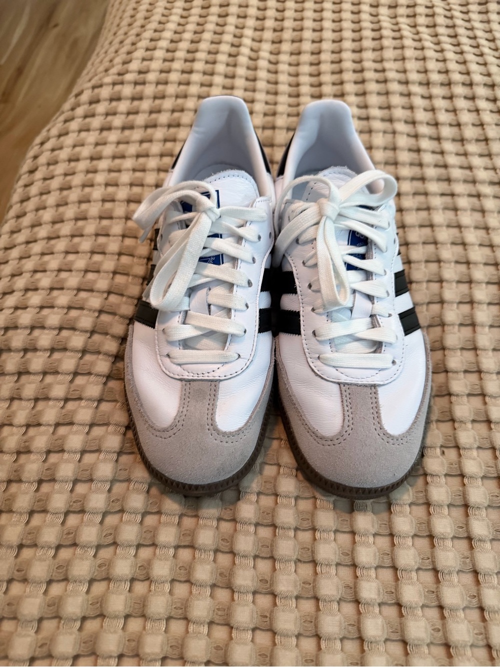 Adidas Samba OG. Size 8. - Picture 2 of 5
